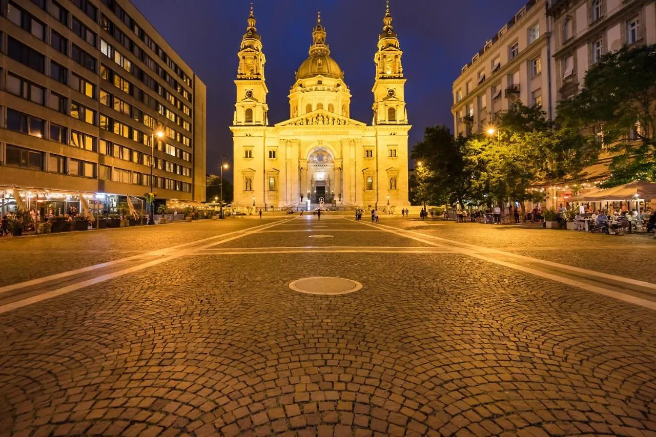 Apartment The Pearl Of The Heart Of Budapest Hungary