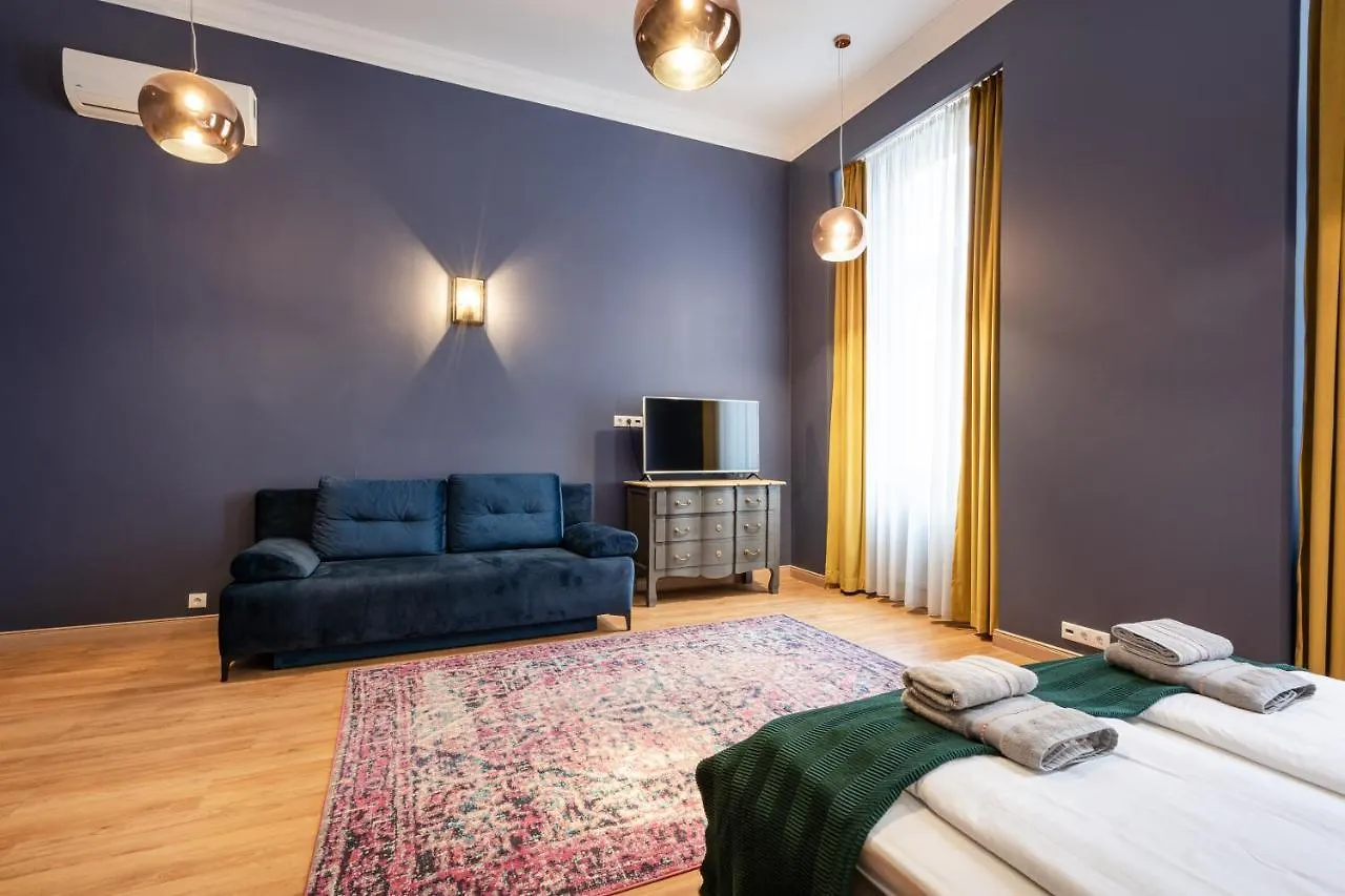 The Pearl Of The Heart Of Budapest