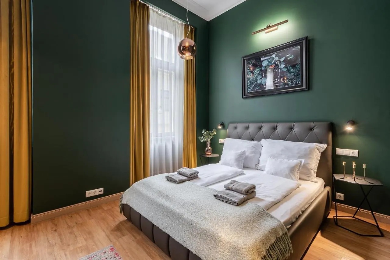 The Pearl Of The Heart Of Budapest 0*,  Ungarn