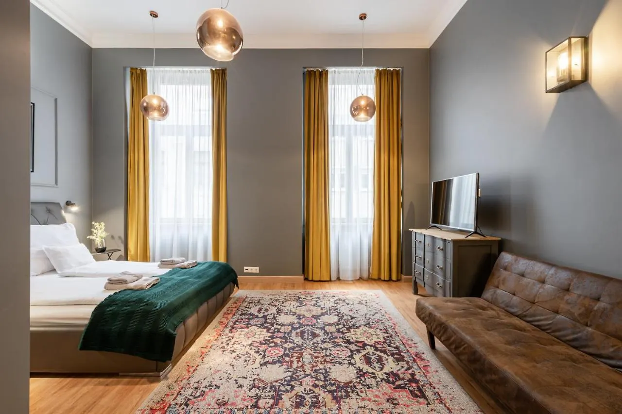 The Pearl Of The Heart Of Budapest