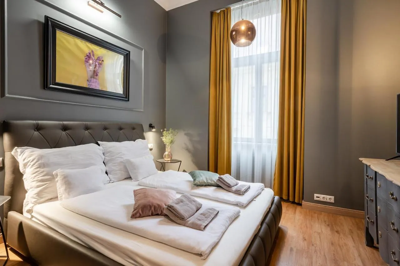 Apartment The Pearl Of The Heart Of Budapest