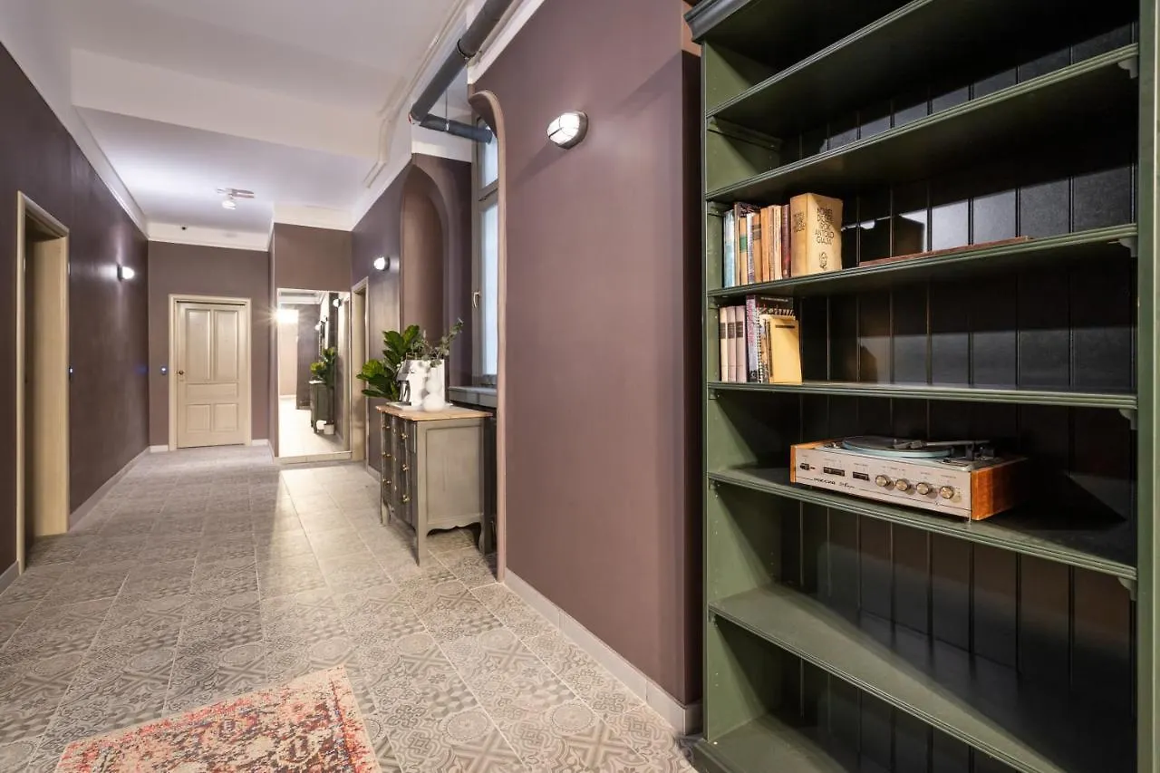 The Pearl Of The Heart Of Budapest Apartment
